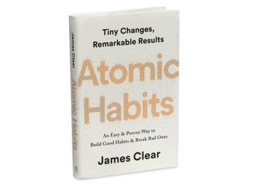 James Clear – Atomic Habits , Tiny Changes, Remarkable Results